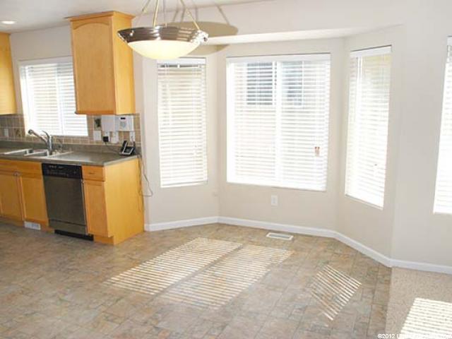 1864 E Longbranch Dr, Draper (UT Cnty), UT 84020 — photo 4