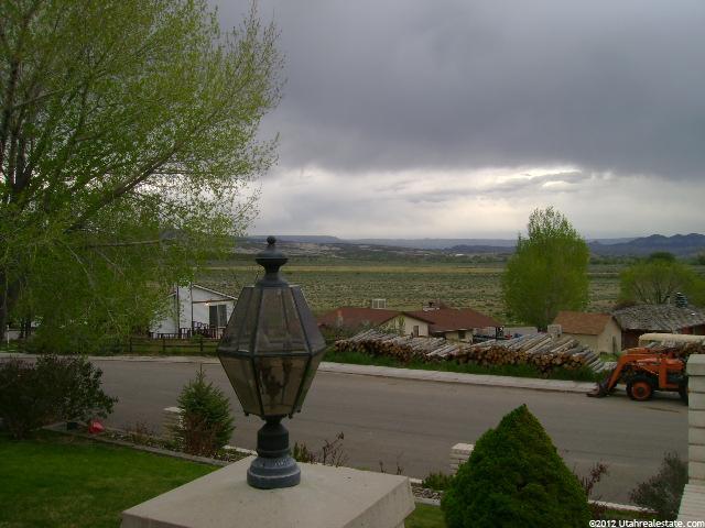 1629 N Hilltop Dr, Vernal, UT 84078 — photo 3