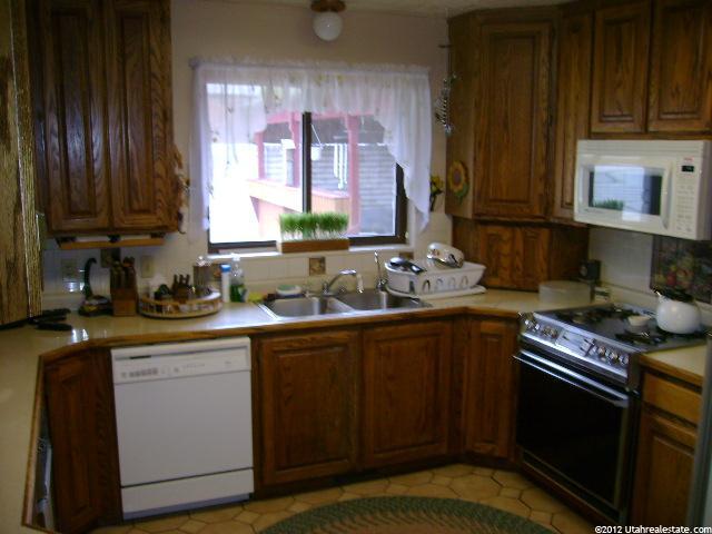 1629 N Hilltop Dr, Vernal, UT 84078 — photo 6