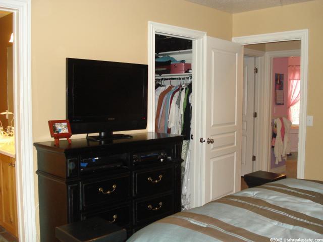 1717 W 2525 S, Syracuse, UT 84075 — photo 8