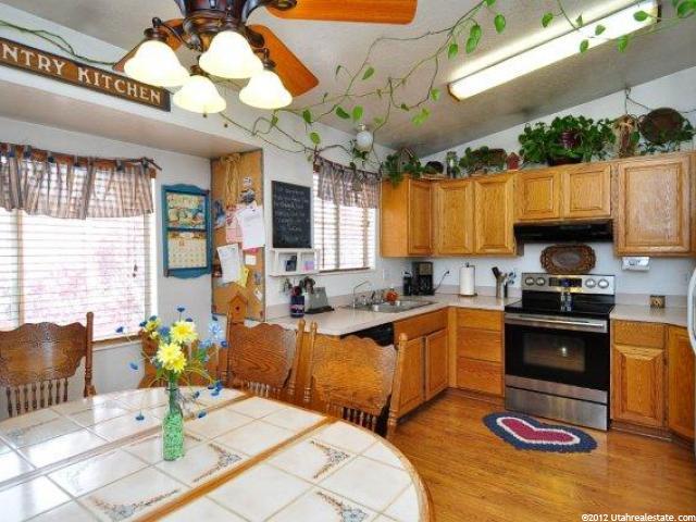 5827 S 4025 W, Roy, UT 84067 — photo 5