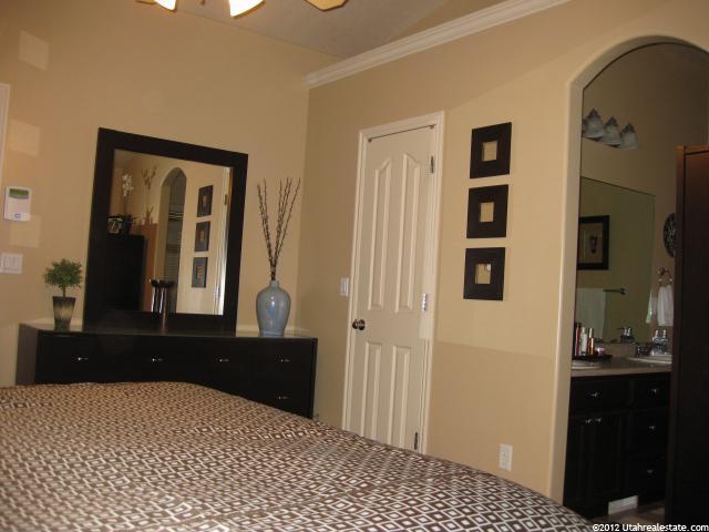 7729 S Sandy Heights Dr E, Sandy, UT 84070 — photo 9