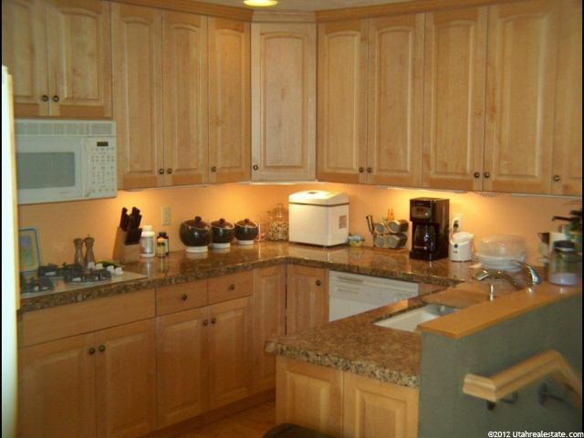 4135 S Carter Cir E, Holladay, UT 84124 — photo 5