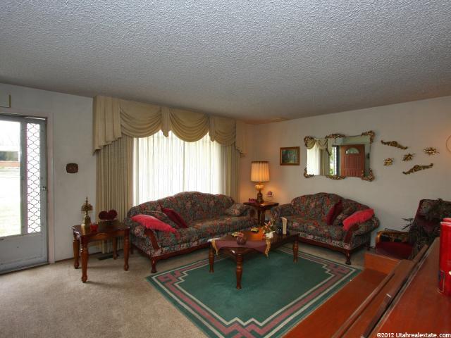 1137 E Sego Lily Dr, Sandy, UT 84094 — photo 6