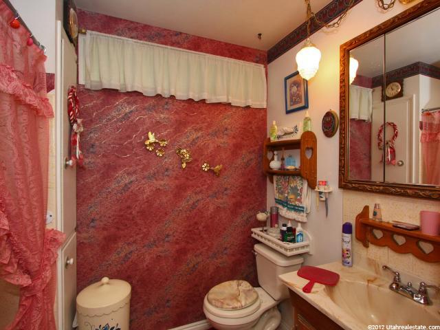 1137 E Sego Lily Dr, Sandy, UT 84094 — photo 9