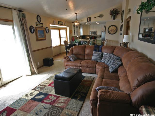 401 S 50 E, Hyde Park, UT 84318 — photo 2