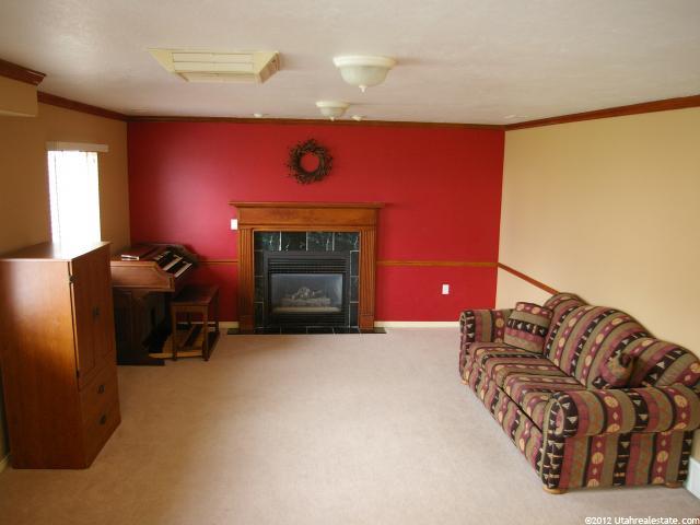 661 E Center, Providence, UT 84332 — photo 3