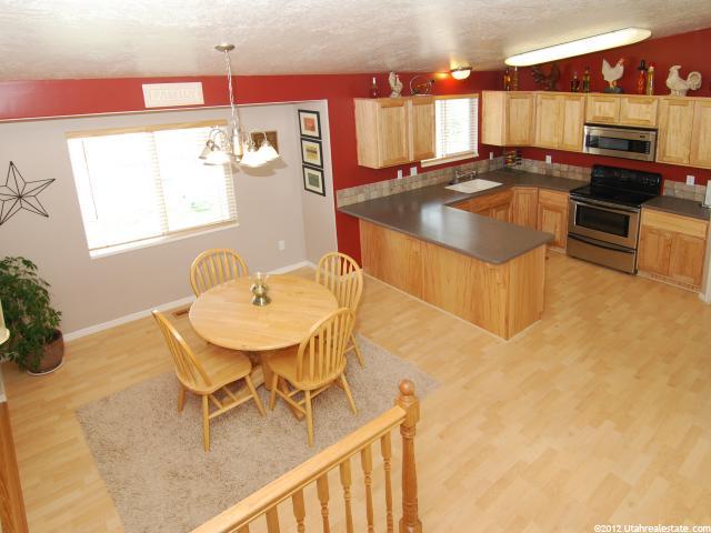 652 W 3650 S, Riverdale, UT 84405 — photo 4