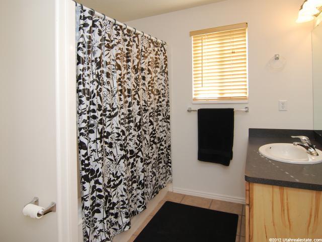 652 W 3650 S, Riverdale, UT 84405 — photo 8