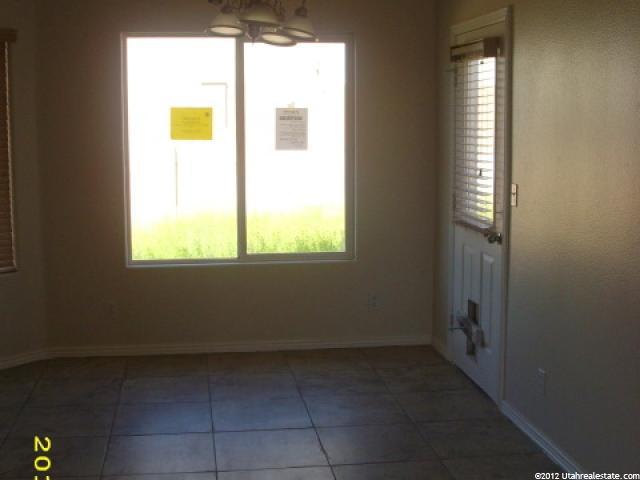415 N 2660 E, St. George, UT 84790 — photo 2