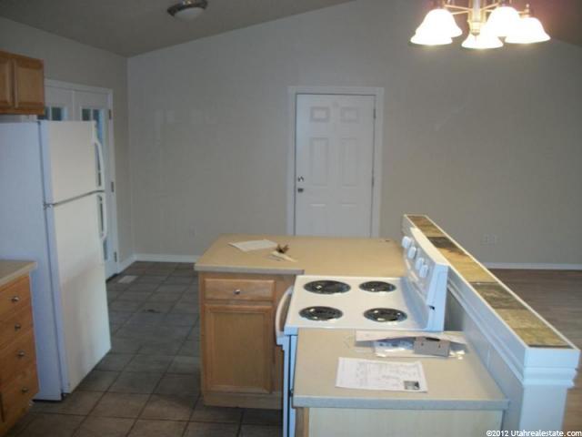 341 E 8920 S, Sandy, UT 84070 — photo 2