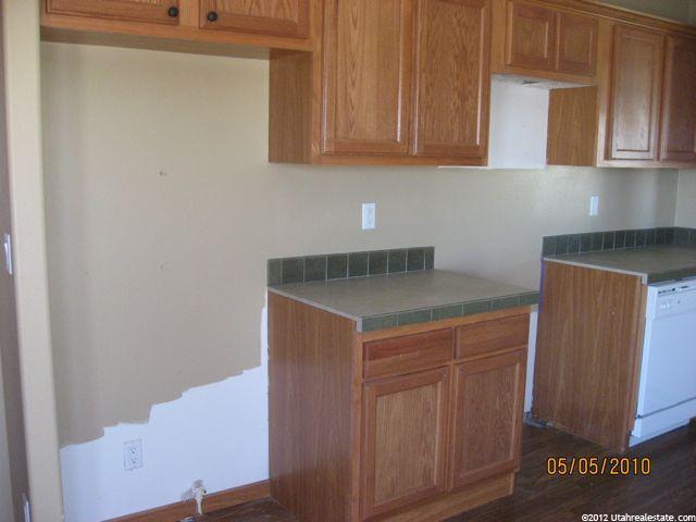 445 W 2100 S, Vernal, UT 84078 — photo 3