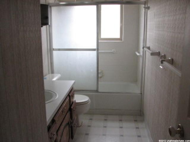 226 N 1500 E, Layton, UT 84040 — photo 8