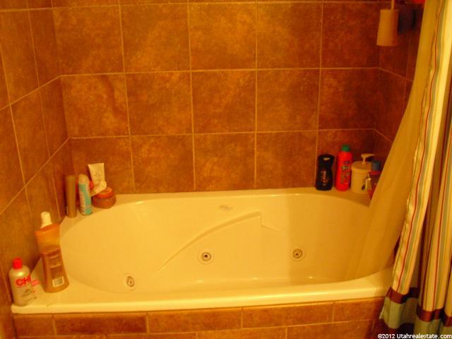 1392 W 250 S, Vernal, UT 84078 — photo 4