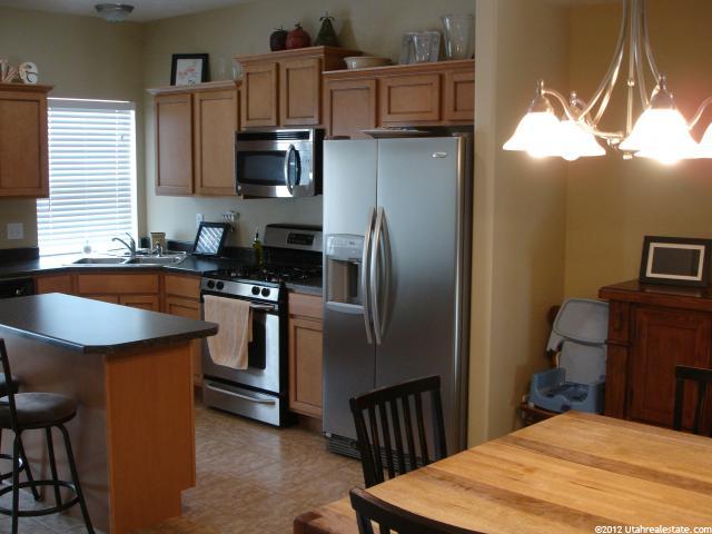 8971 Valley Bend Ct, Sandy, UT 84094 — photo 2