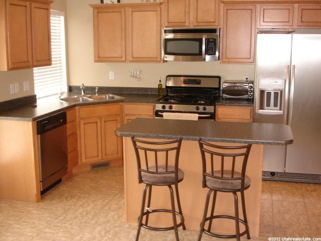 8971 Valley Bend Ct, Sandy, UT 84094 — photo 3