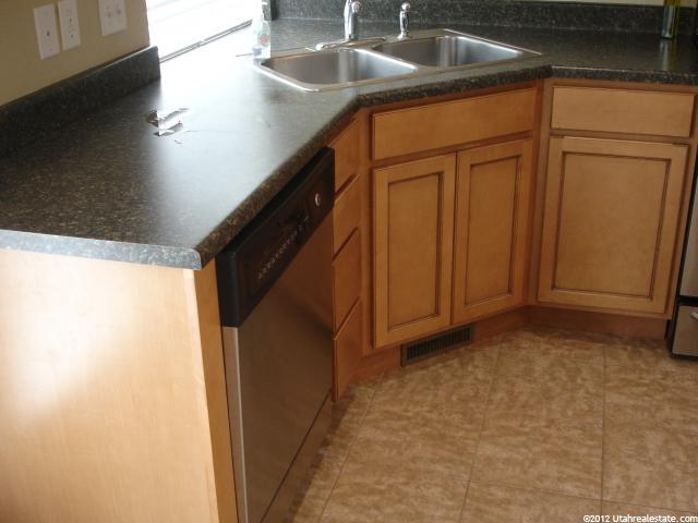8971 Valley Bend Ct, Sandy, UT 84094 — photo 5