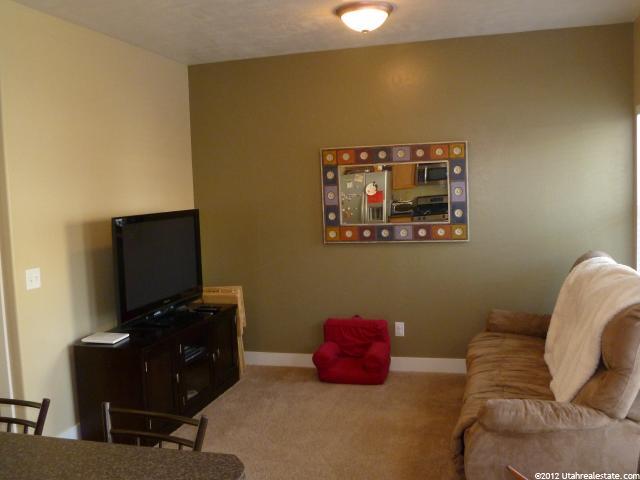 8971 Valley Bend Ct, Sandy, UT 84094 — photo 9