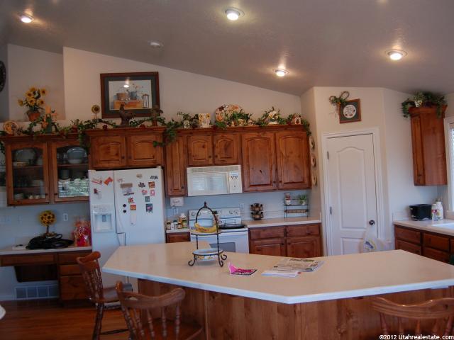 801 E Edgewood S, South Ogden, UT 84403 — photo 4