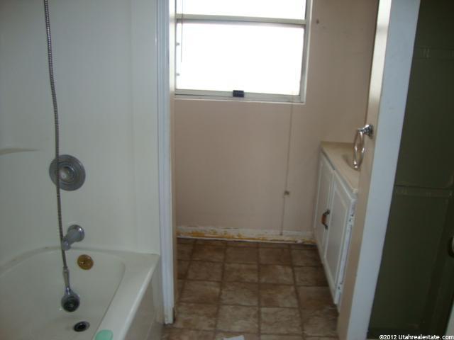 108 S 200 W, Delta, UT 84624 — photo 12