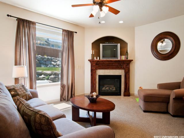 236 E Summer Leaf Dr E, Draper, UT 84020 — photo 3