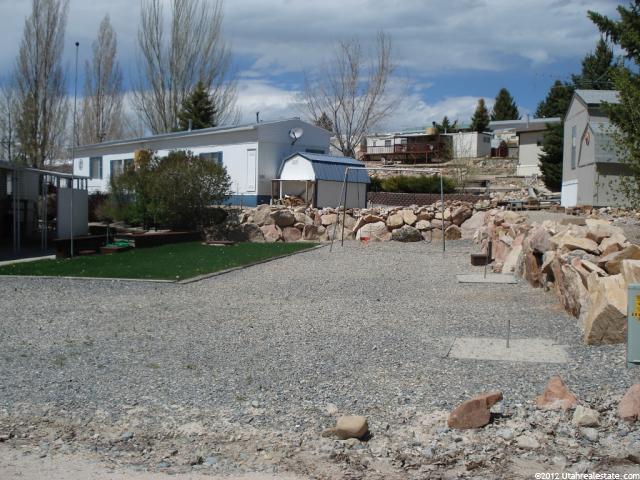 966 E Breeze Way, Garden City, UT 84028 — photo 2