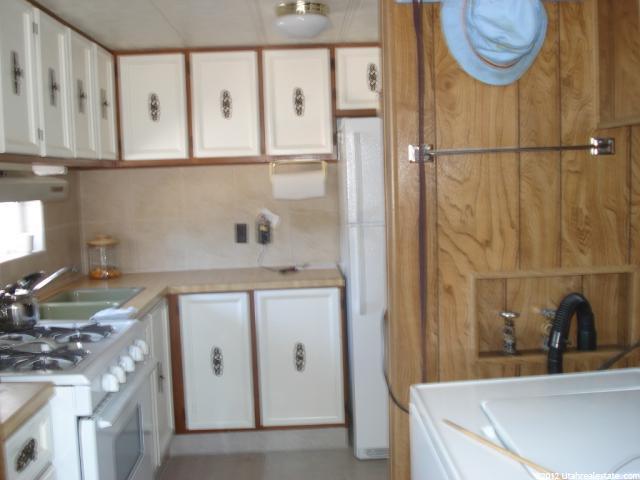 966 E Breeze Way, Garden City, UT 84028 — photo 11