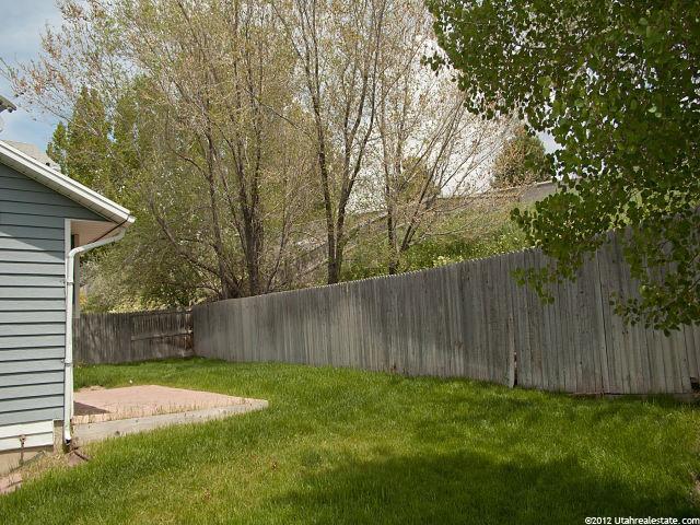 9361 S Windflower Ln, Sandy, UT 84070 — photo 2