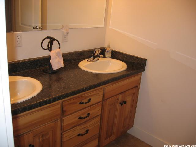 340 N 100 W, Smithfield, UT 84335 — photo 7