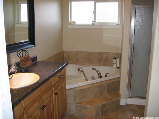 340 N 100 W, Smithfield, UT 84335 — photo 8