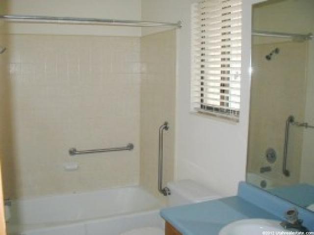 8325 S 300 E, Sandy, UT 84070 — photo 6