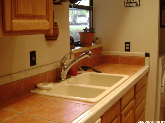 1266 Shadow Ridge Dr E #9M, Midvale, UT 84047 — photo 8