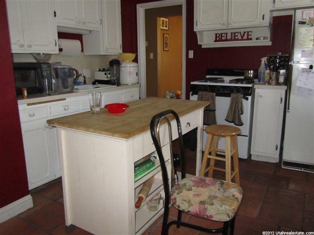 1377 N 300 W, Provo, UT 84604 — photo 3