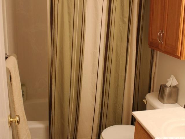 161 E 1100 N, Harrisville, UT 84404 — photo 12