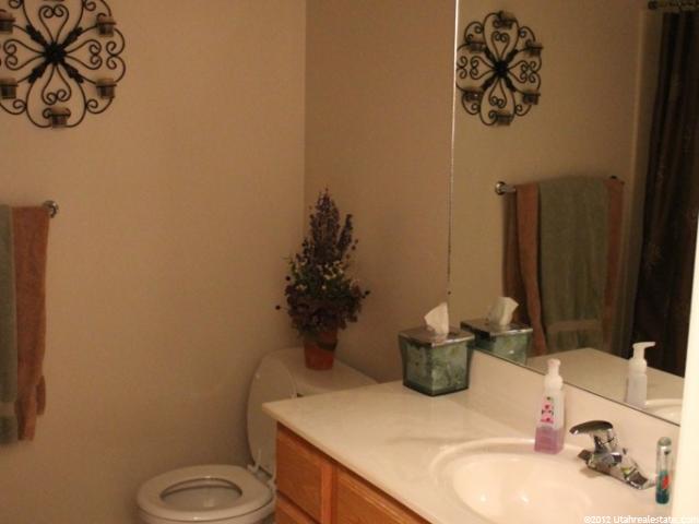 161 E 1100 N, Harrisville, UT 84404 — photo 8