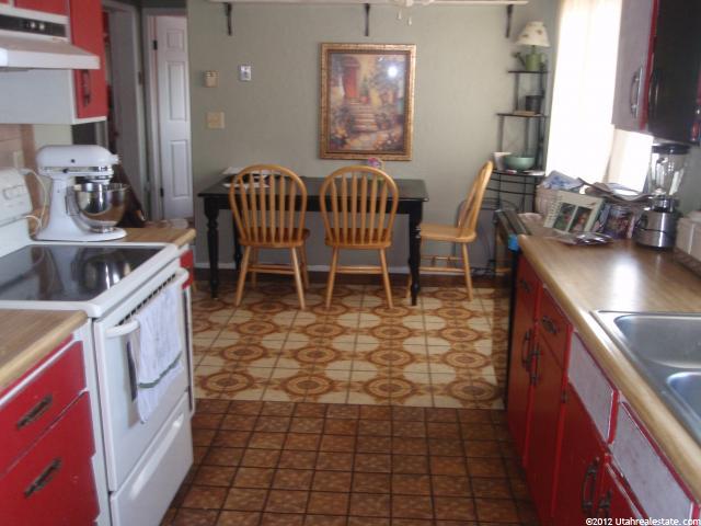 204 W 350 N, Vernal, UT 84078 — photo 8