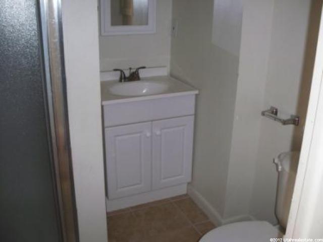 5344 S 700 E, South Ogden, UT 84405 — photo 10
