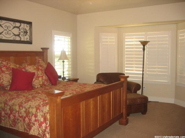 272 S Willowmere Dr W, Kaysville, UT 84037 — photo 4