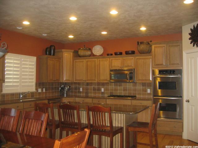 272 S Willowmere Dr W, Kaysville, UT 84037 — photo 8