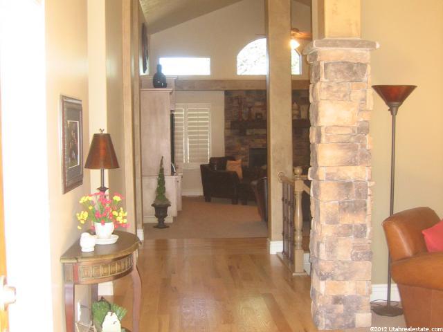272 S Willowmere Dr W, Kaysville, UT 84037 — photo 10