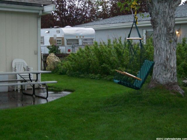8478 S 1430 E, Sandy, UT 84093 — photo 11