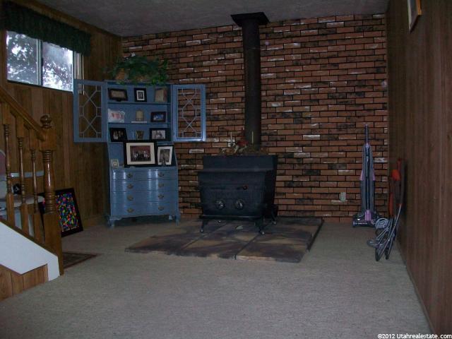 8478 S 1430 E, Sandy, UT 84093 — photo 4