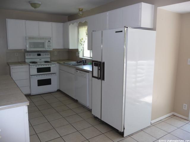 371 S 1000 E, Kaysville, UT 84037 — photo 5
