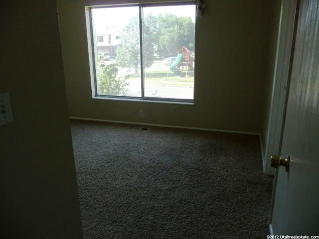 371 S 1000 E, Kaysville, UT 84037 — photo 6