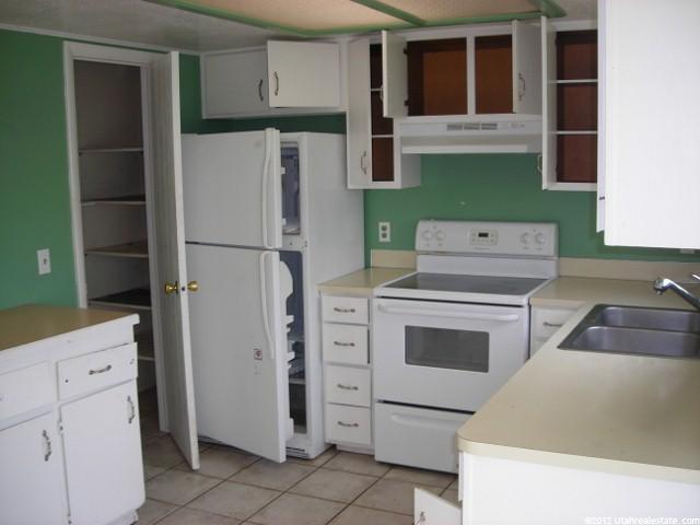263 W 1675 N, Layton, UT 84041 — photo 6