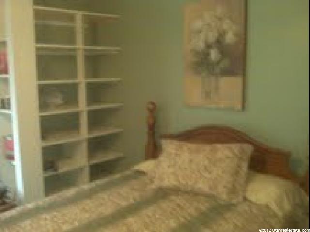 887 W 1470 N, Clinton, UT 84015 — photo 6