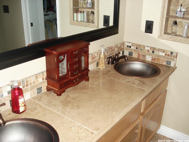 576 E 1200 S, Kaysville, UT 84037 — photo 11