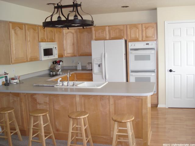 576 E 1200 S, Kaysville, UT 84037 — photo 6