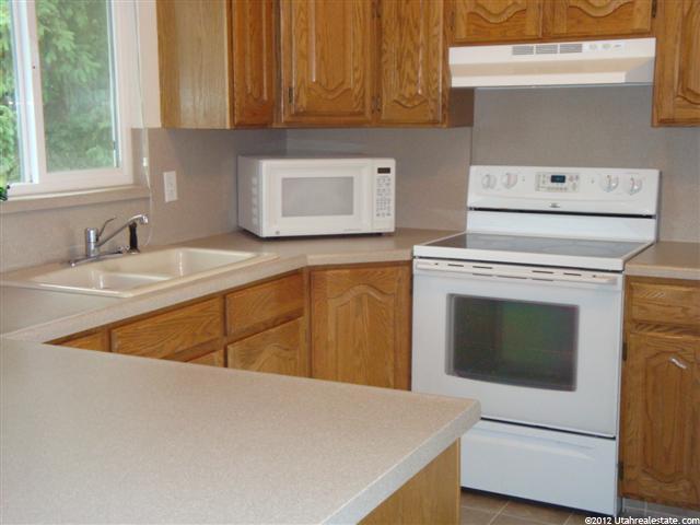 416 E 10375 S, Sandy, UT 84070 — photo 5