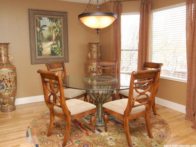 1802 E Gracey Ln, Sandy, UT 84092 — photo 4